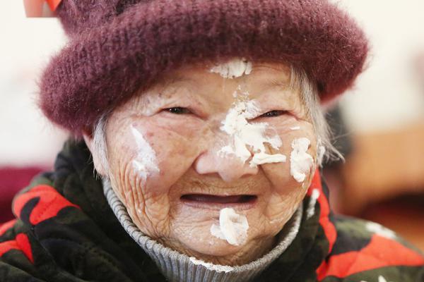 赛博朋克全塔罗牌涂鸦收集攻略